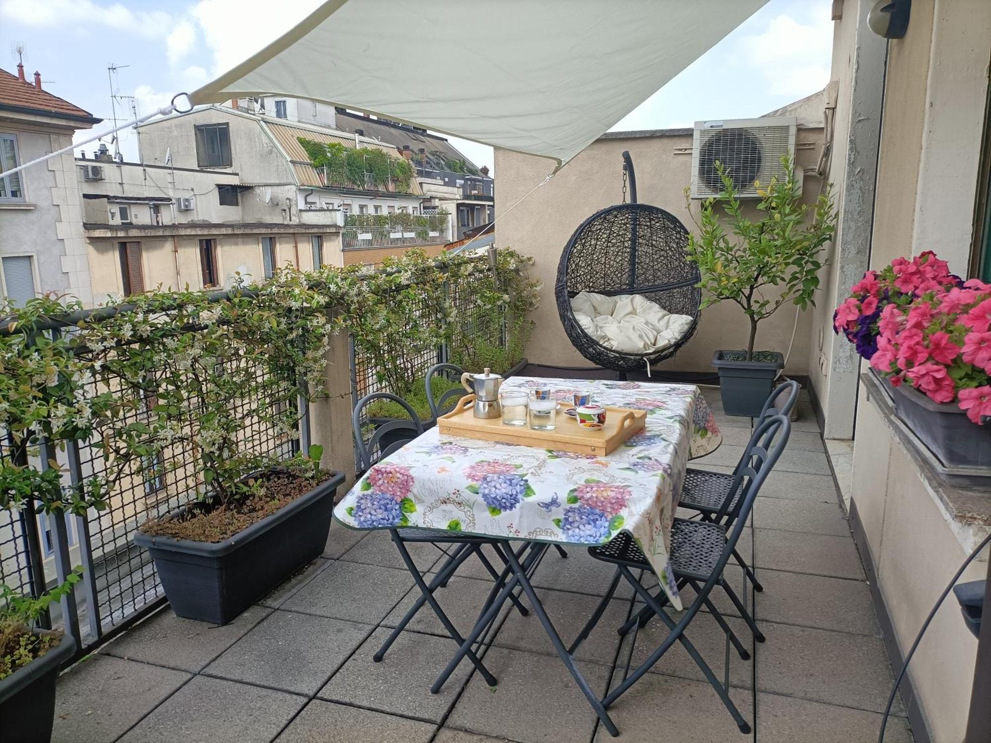 Likehome Milano - Via Coni Zugna — Photos 1